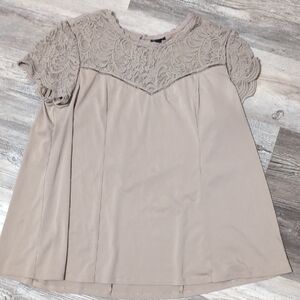 Elegant Lace Sleeve Tan Top